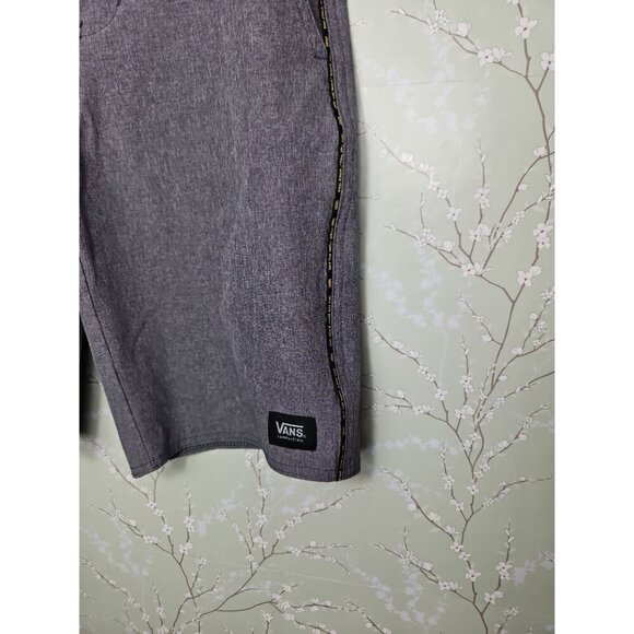 Vanphibian by Vans Boys Shorts Size 12 - Picture 2 of 5